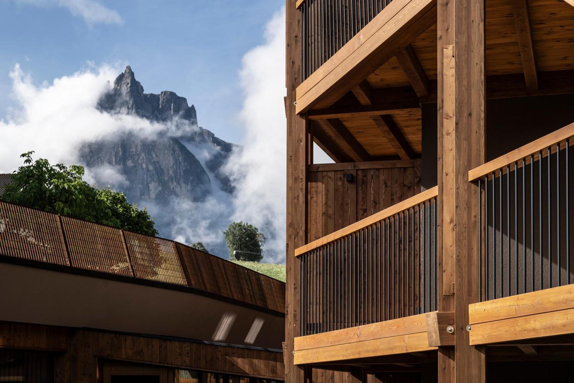 Hotel Alpenroyal Castelrotto Exterior foto