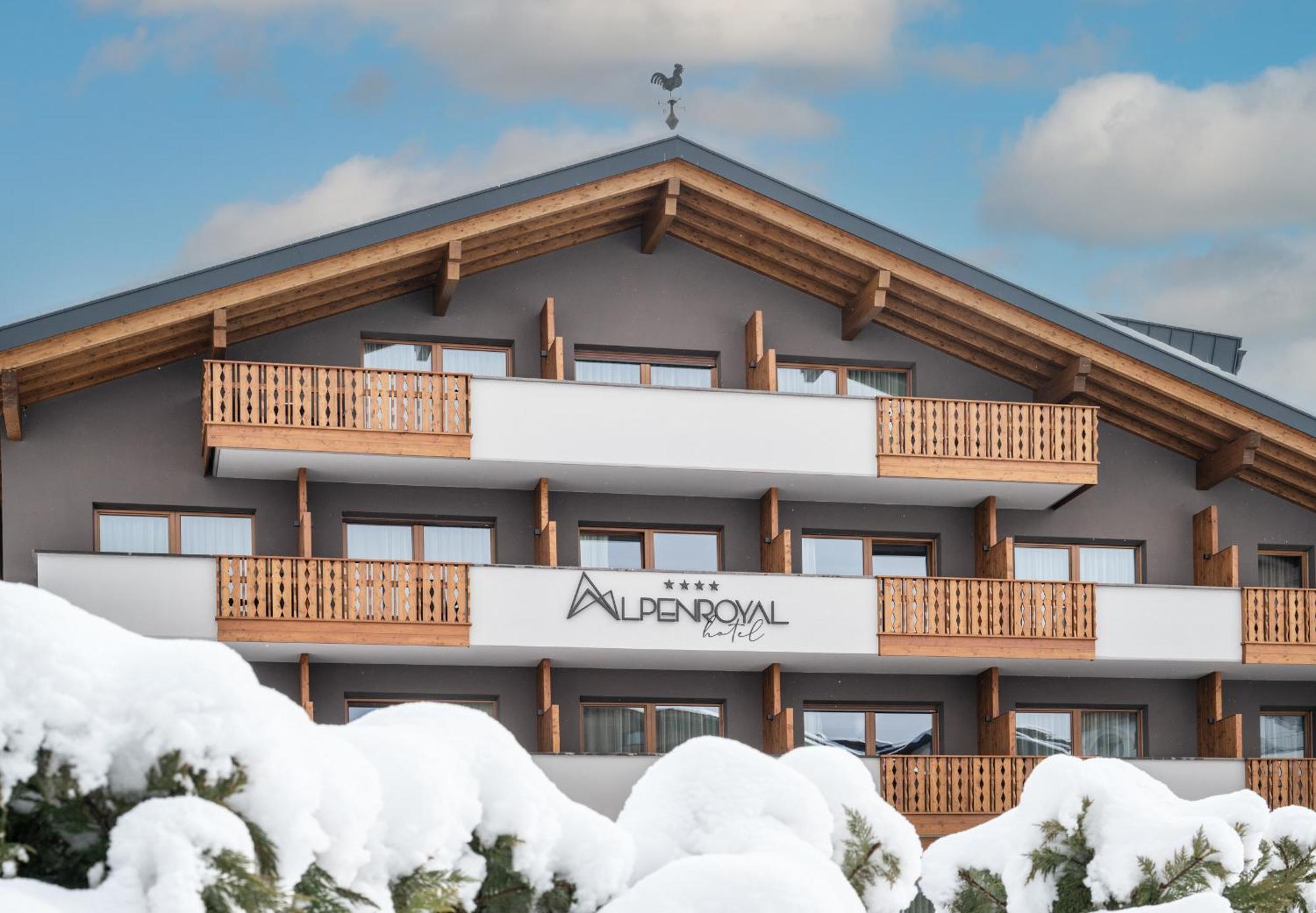 Hotel Alpenroyal Castelrotto Exterior foto